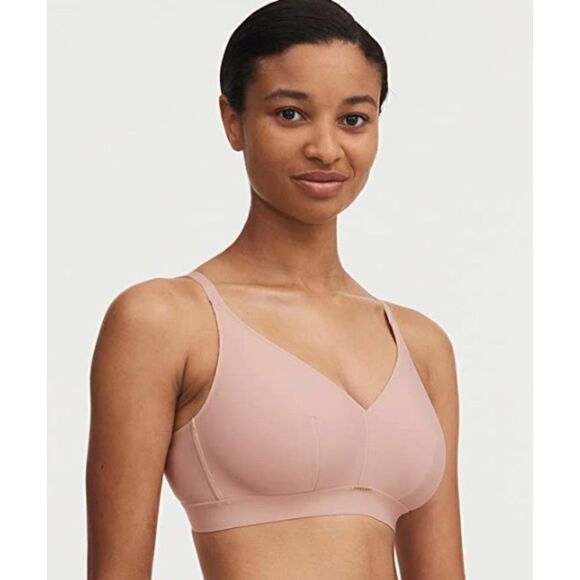 Chantelle Womens Bra 32DD Lightweight Wireless Bra NWT - Picture 1 of 6